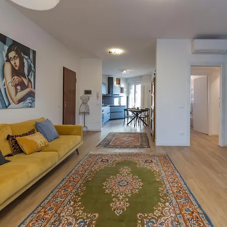 Luxury Near Navigli - Anemoni 5 Milano